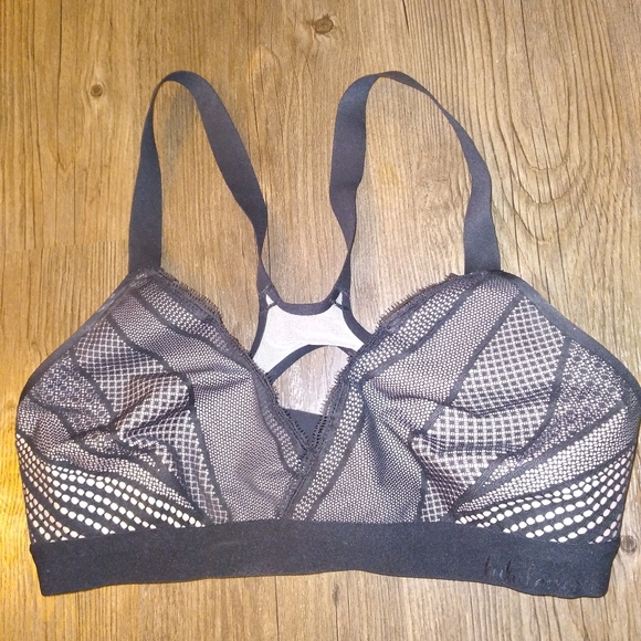 lululemon athletica Other - Lululemon NWOT Bra